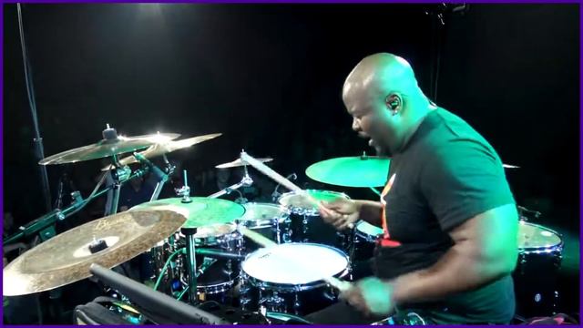 Chris Coleman :) Meinl Drum Festival 3time