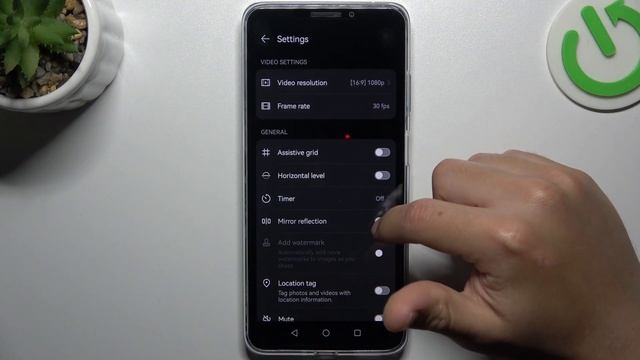 How to Manage Front Camera Mirror Effect on Huawei Nova Y91? смотреть онлайн