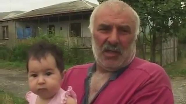 Кошка родила щенка смотреть онлайн