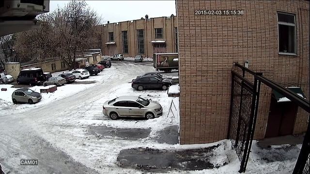 AHD видеокамера DIVITEC DT-AC9610BVF-I4 (день) смотреть онлайн