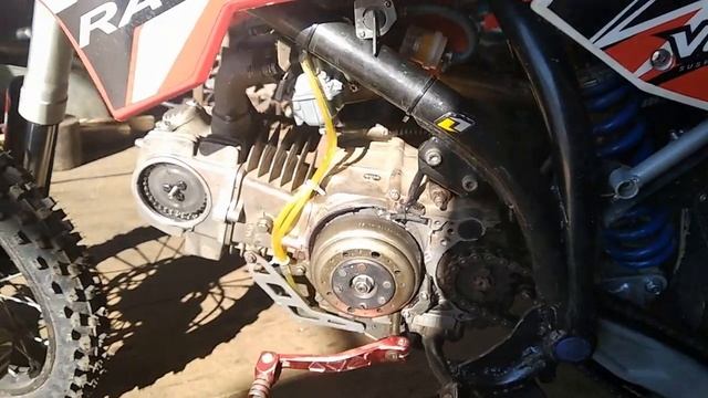 Как убрать прова в работе двигателя на питбайке ! смотреть онлайн