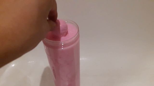 НОВЫЕ СЮРПРИЗ КУКЛЫ БАРБИ - МЕНЯЕТ ЦВЕТ! BARBIE COLOR REVEAL SURPRISE DOLL Новинка смотреть онлайн