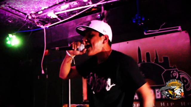 Junis One Presente y Pasado (LIVE)Primer Festival de Hip Hop En Español Desde Brooklyn NY. смотреть онлайн