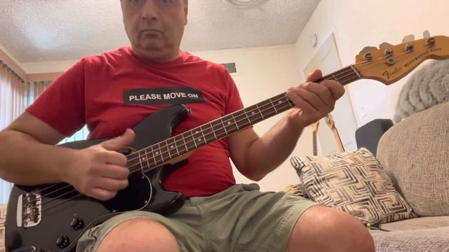 Fender Musicmaster Bass Demo@gagiktoroyan1288 смотреть онлайн