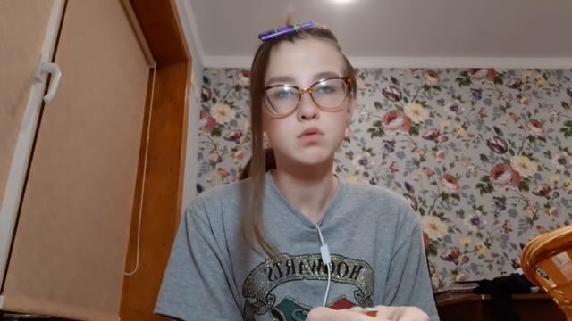 ~Издеваюсь над волосами в карантин~ смотреть онлайн