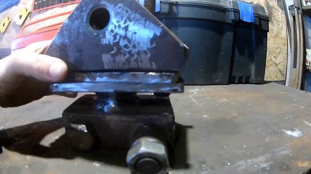 Навеска для моего тракторного плуга на МБ . смотреть онлайн