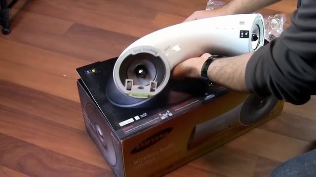 Unboxing Samsung Wireless Audio Dock смотреть онлайн
