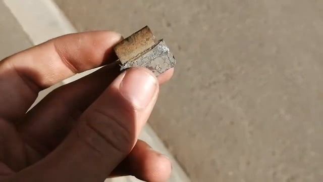 Нашол квадратный маленький грузик смотреть онлайн