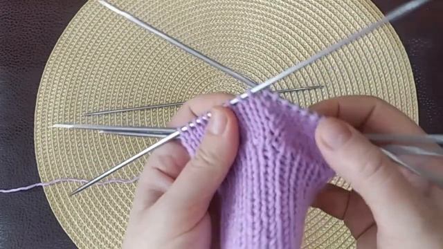 Митенки спицами. Индийским клином. смотреть онлайн