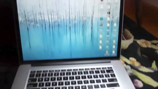 Macbook Pro 15'' Retina Display HD смотреть онлайн