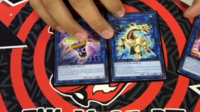 Dino Deck Profile - August 2018 Yugioh TCG Ban List - How to and Why this world in today’s Meta смотреть онлайн