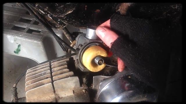 Puch Maxi Carburateur Verwijderen смотреть онлайн