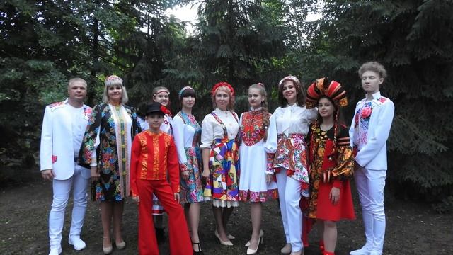 Русское дефиле От истоков до современного стиля "А-ля-рус" смотреть онлайн