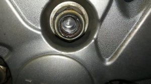 Kia Rio прокрутились шпильки колеса удаление, замена и приваривание новых шпилек