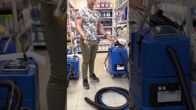 Сравнение Sabrina Santoemma SW15 и Sabrina Maxi