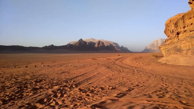 Вечер в пустыне Вади Рам смотреть онлайн