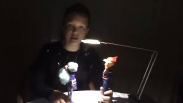 Verluer-Потеря . Сцена на люксембургском  и на русском язык