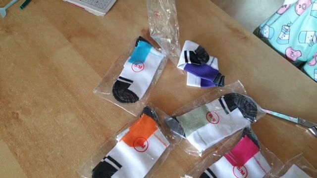 Через 1 год и 4 месяца пришла посылка с AliExpress. смотреть онлайн