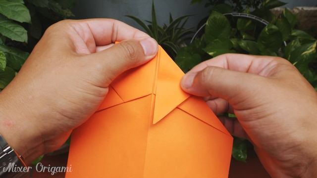 How to Make a Boomerang Paper Plane смотреть онлайн
