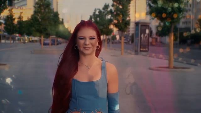 Александра трусова «Два крыла» клип смотреть онлайн