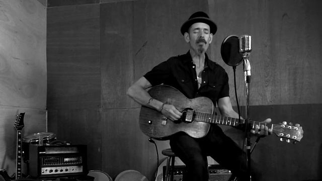 Pearl River - the Echo Chamber Sessions смотреть онлайн