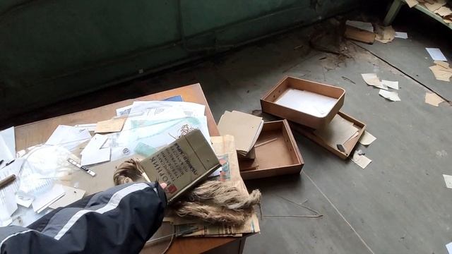 Заброшенный завод по производству льна смотреть онлайн