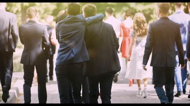 Уборщица нашла личный дневник директора школы и прочитала последние страницы