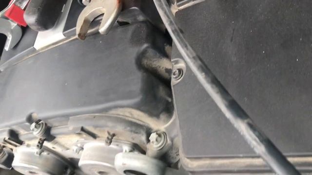 W211 E200 Kompresör Termostat Değişimi &   W211 Mercedes E 200 Termostat Repair.