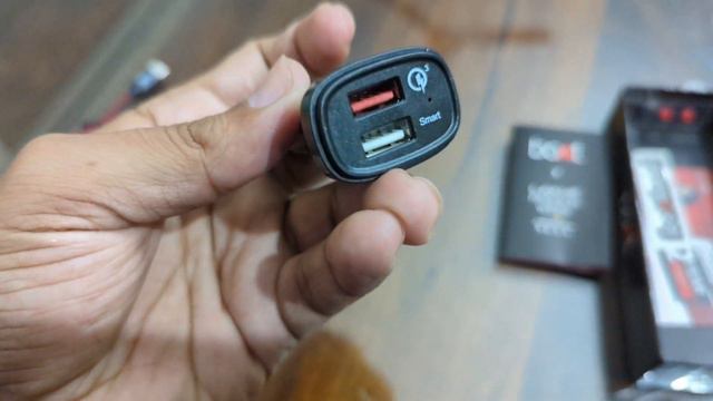 BoAt Car Charger + Cable - Unboxing | Qualcomm certified fast charger for Cars - Kitna hai fast ? смотреть онлайн