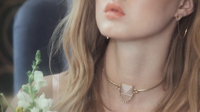 SOLSTICE смотреть онлайн