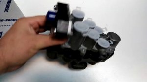 Кран защитный четырехконтурный DAF XF 105 95 II37464N50 KNORR