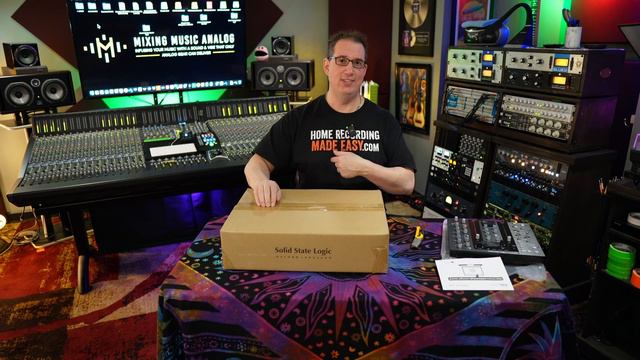 Solid State Logic | SSL | UF8 / UC-1 | DAW Controller | Advanced Plugin Controller | Unboxing смотреть онлайн