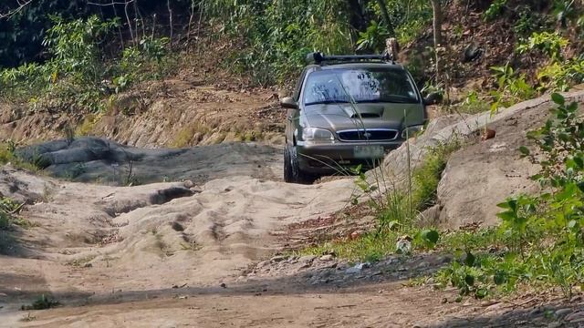 Kia Carnival Off Road Build At Maragondon Mambog River Trail | Hilux Conquest Off Raod