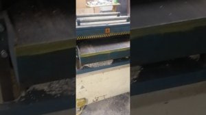 Модельщик по деревянным моделям.