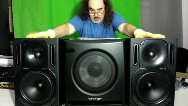 Студийные мониторы Behringer  или как я пережил чёрную пятницу 2020