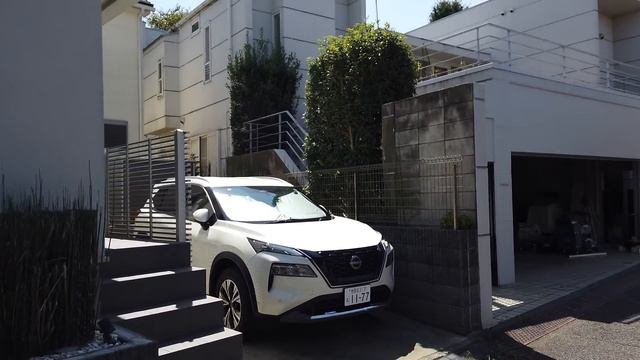 成城で田村正和・西田敏行・渡瀬恒彦・辺見マリの豪華な家を勝手に見学！ #豪邸ルームツアー #japanvlog #古畑任三郎 смотреть онлайн