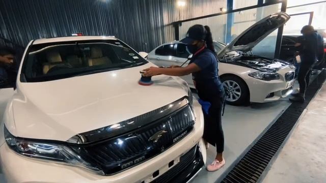 A full detail of a Toyota Harrier 2015 at PINK autoshop in Pitakotte, Colombo ,Sri Lanka смотреть онлайн