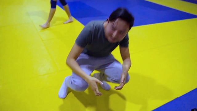 Боец ufc против настоящего засранца. (Шавкат Рахмонов) смотреть онлайн