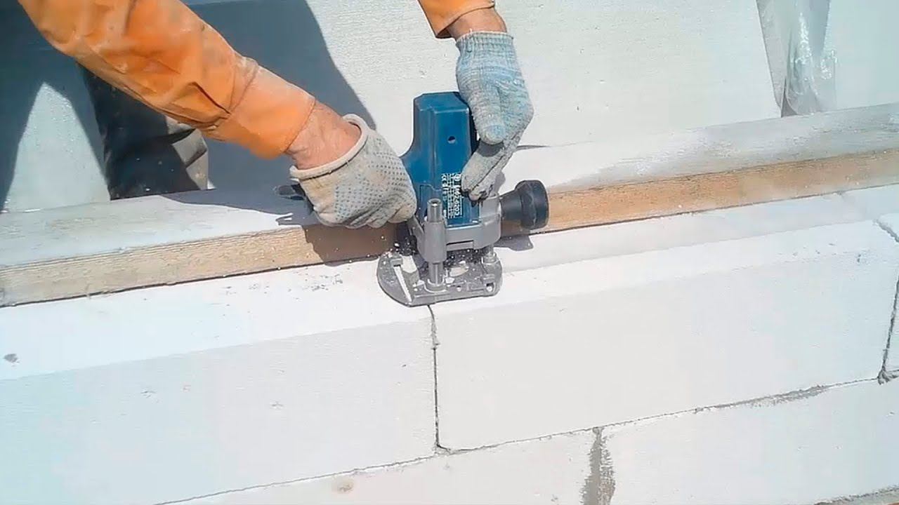 2 СПОСОБА ШТРОБЛЕНИЯ СТЕН ИЗ ГАЗОБЕТОНА. КАКОГО РАЗМЕРА ДЕЛАТЬ ШТРОБУ? смотреть онлайн