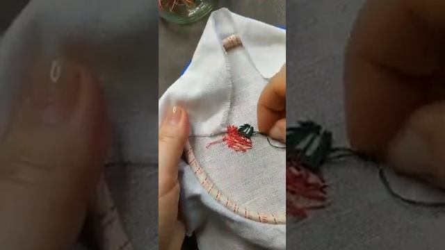 Вышиваем гвоздику, часть 2 смотреть онлайн