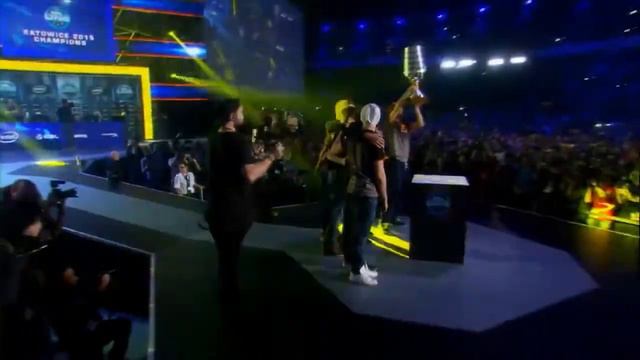 CS:GO - FNATIC Vs NiP (winning Moment) @ESL ONE Katowice 2015