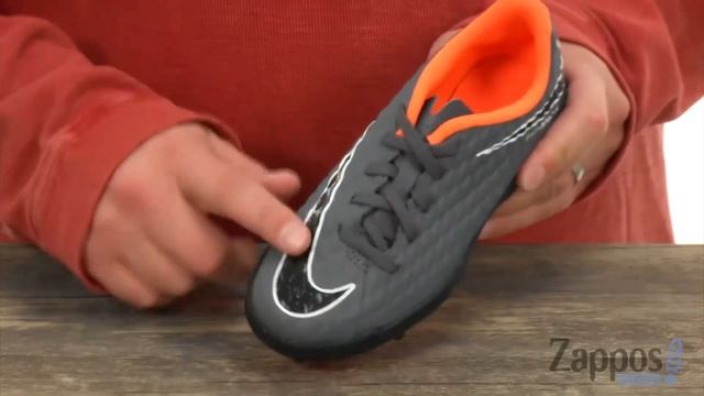 Nike Kids Jr. Hypervenom Phantom 3 Club TF Soccer (Toddler/Little Kid/Big Kid) SKU: 8972576 смотреть онлайн