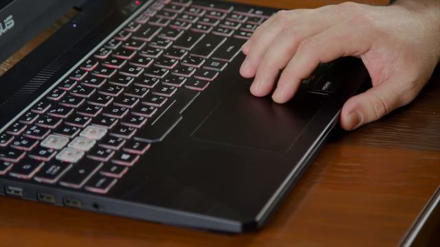 Обзор Asus TUF FX505 - доступный игровой ноутбук смотреть онлайн