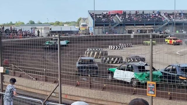 Unlimited Bangers Heat 3 смотреть онлайн