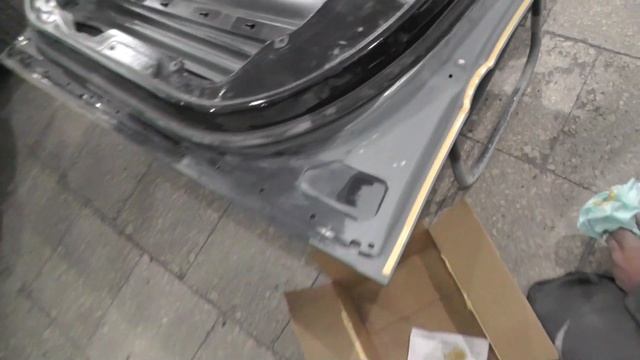 Как нанести герметик на кузовные детали и какой..mp4 смотреть онлайн