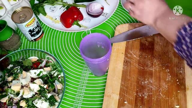 САЛАТ С АВОКАДО!!! Один из самых вкусных салатов, который можно приготовить к любым праздникам.