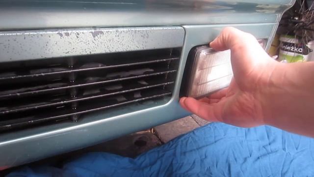Bmw E 36 Jak Zdemontować światło Przeciwmgielne ?