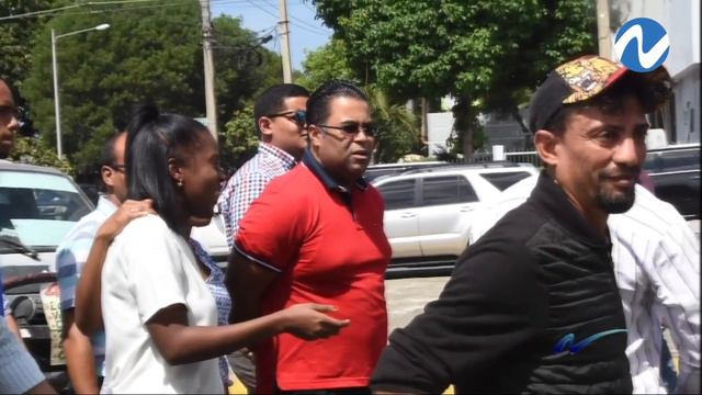 Foto-crónica: tres días en la rotonda del congreso entre policías, guardias, tigueres y constitucio смотреть онлайн