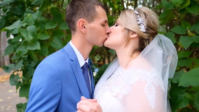 Александр и Евгения Свадебный клип в осенних тонах смотреть онлайн