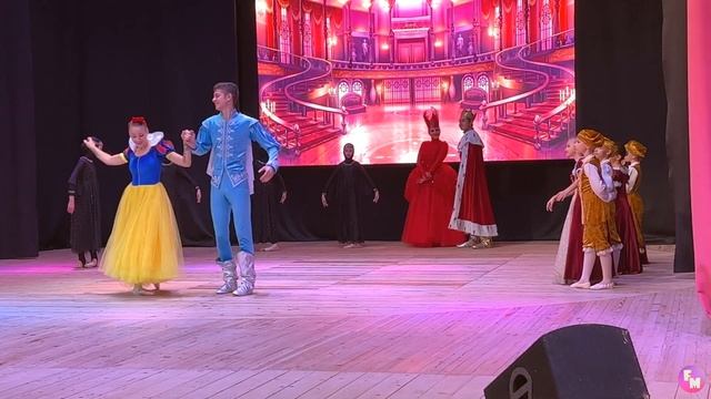 Фрагмент из балета Белоснежка и волшебное зеркало / Ferbi_m смотреть онлайн